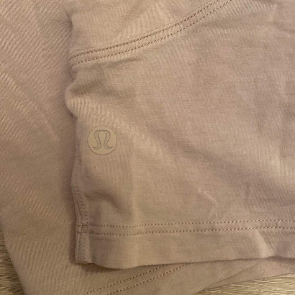 Lululemon tank - Picture 4 of 5
